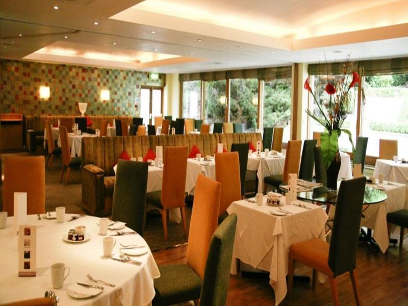 Regency Park Hotel, Health Club & Spa Thatcham Eksteriør billede