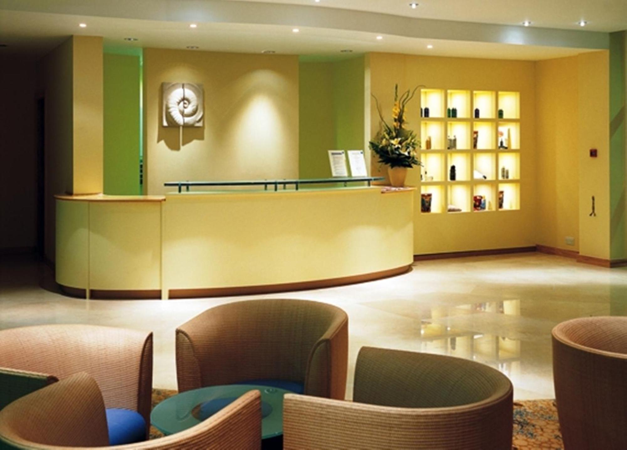 Regency Park Hotel, Health Club & Spa Thatcham Interiør billede